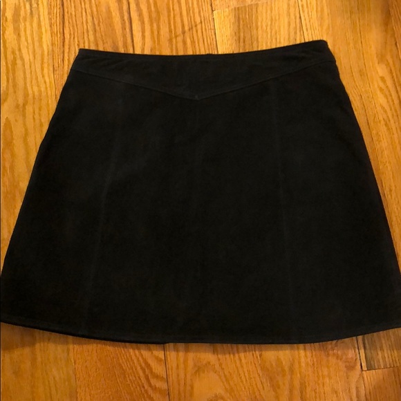 Zara Suede Mini Skirt - Picture 5 of 8